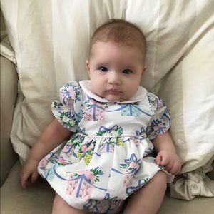 Beaufort Bonnet Co Presents Birthday Bubble